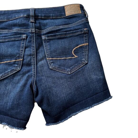 American Eagle Jean Shorts Next Level Stretch Hi Rise Shortie Distressed Size 2 - Picture 7 of 12